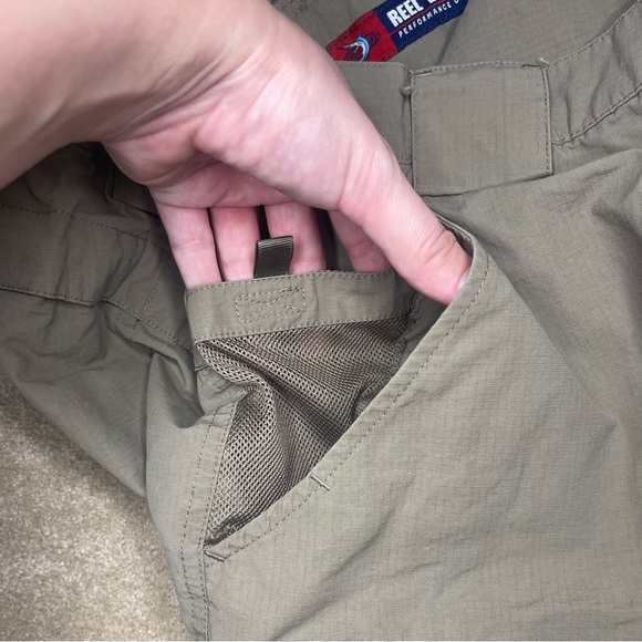 Lot of 2 Reel Legends Green Fishing Cargo Shorts - Picture 6 of 11